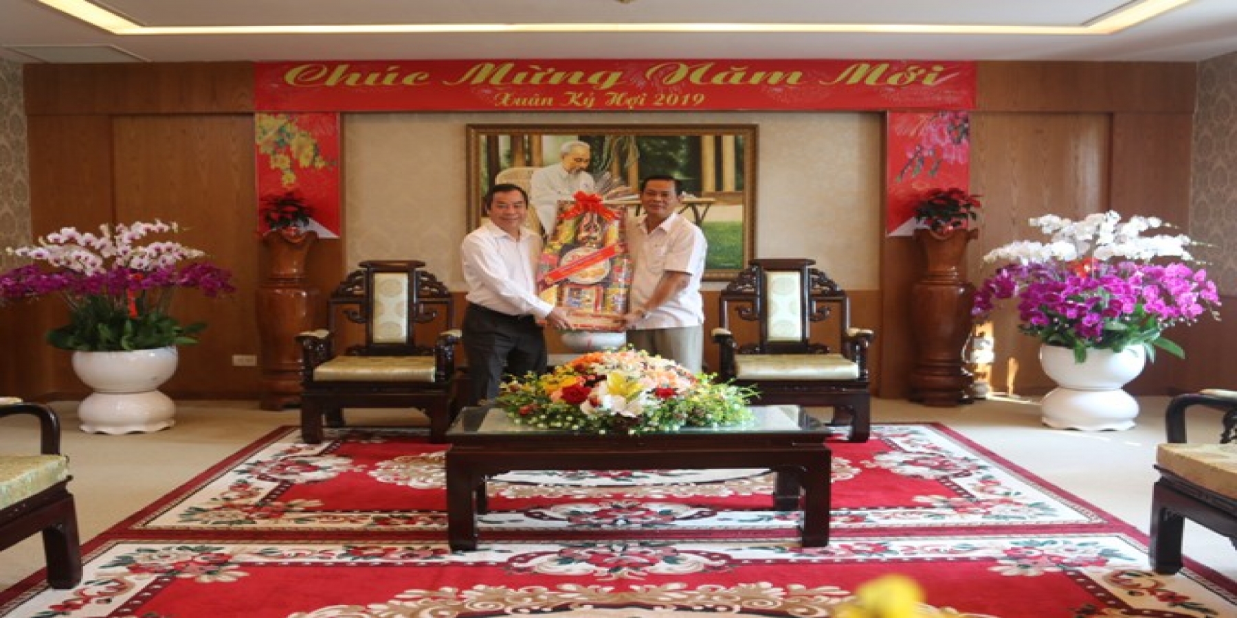 Trường Đại học Kiên Giang thăm hỏi, chúc tết nhân dịp năm mới 2019