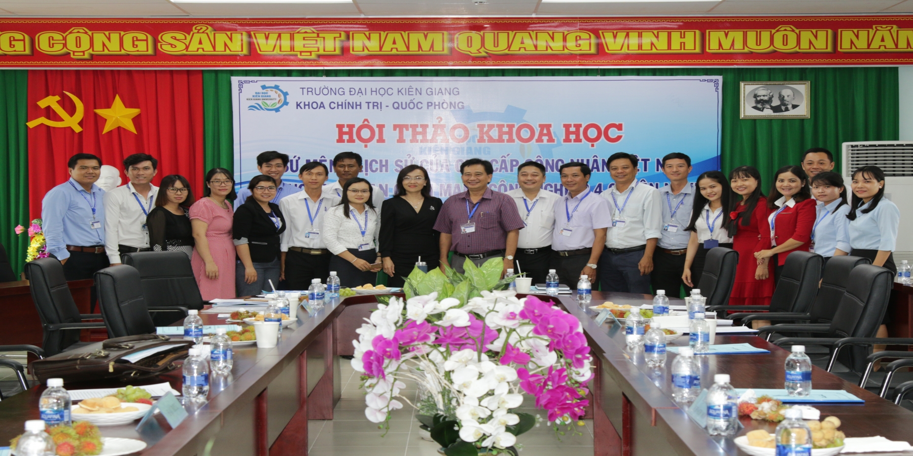 Khoa Chính trị - Quốc phòng: Hội thảo khoa học “Sứ mệnh lịch sử của giai cấp công nhân Việt Nam trong giai đoạn cách mạng công nghiệp 4.0 hiện nay”