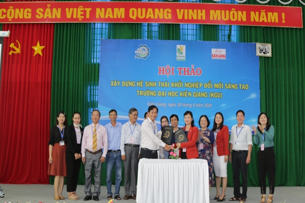 Hội thảo về xây dựng hệ sinh thái khởi nghiệp đổi mới sáng tạo