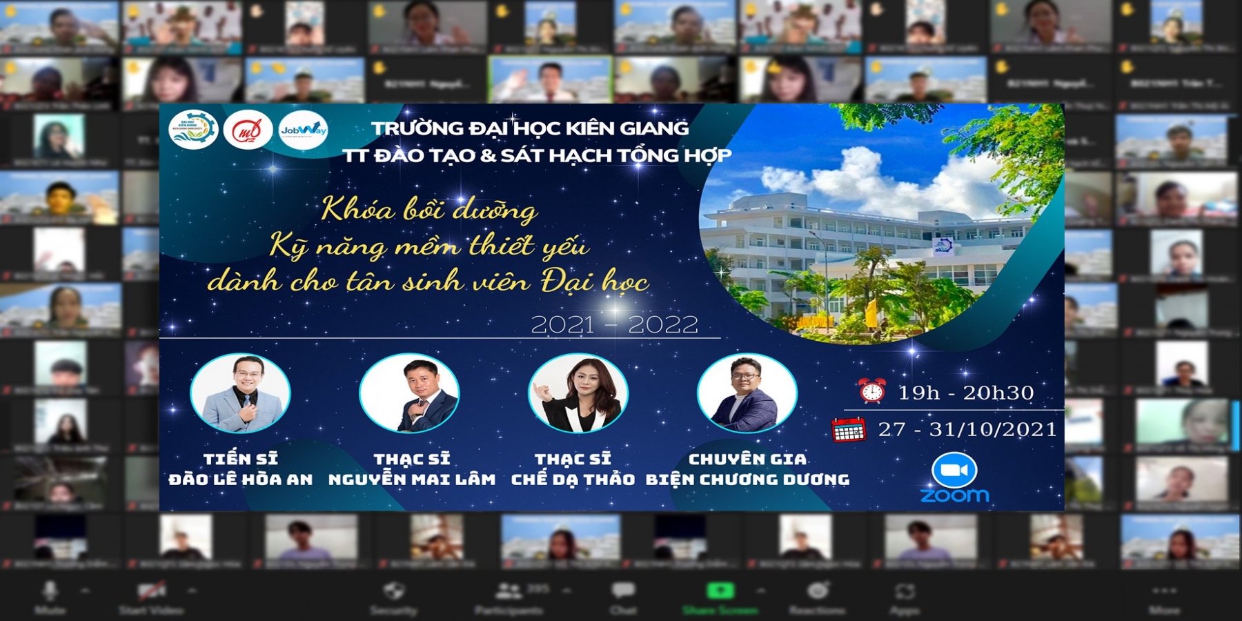 Khai giảng khóa bồi dưỡng kỹ năng mềm thiết yếu, đợt 2 cho hơn 500 tân sinh viên