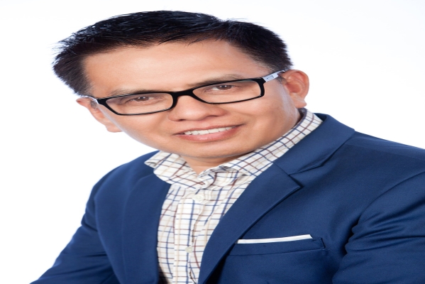 Xét trao tặng học bổng Long Le’s Scholarship 