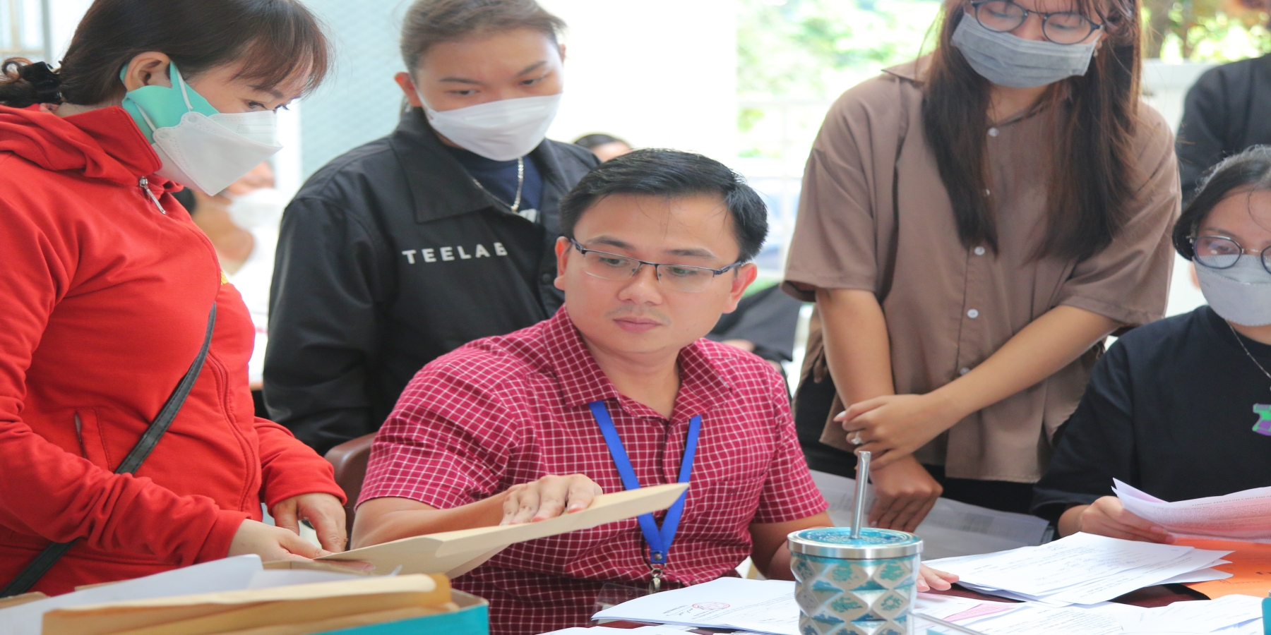 1.546 tân sinh viên khoá 8 chính thức nhập học