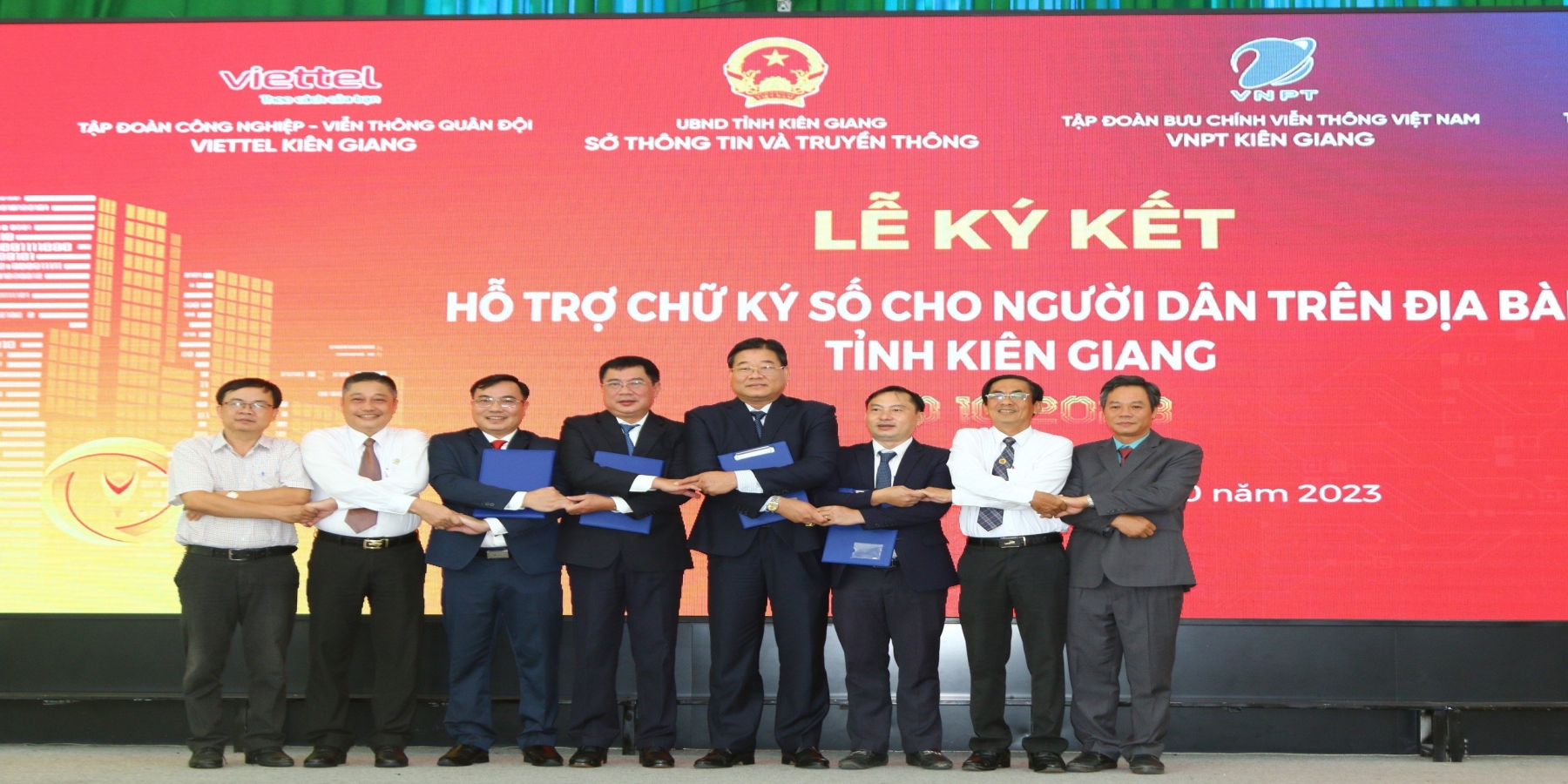Kiên Giang đẩy mạnh chuyển đổi số