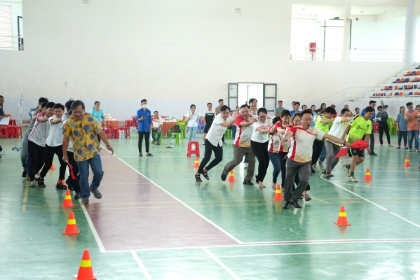 Công đoàn cơ sở Trường Đại học Kiên Giang tổ chức “Tết sum vầy – Xuân chia sẻ”
