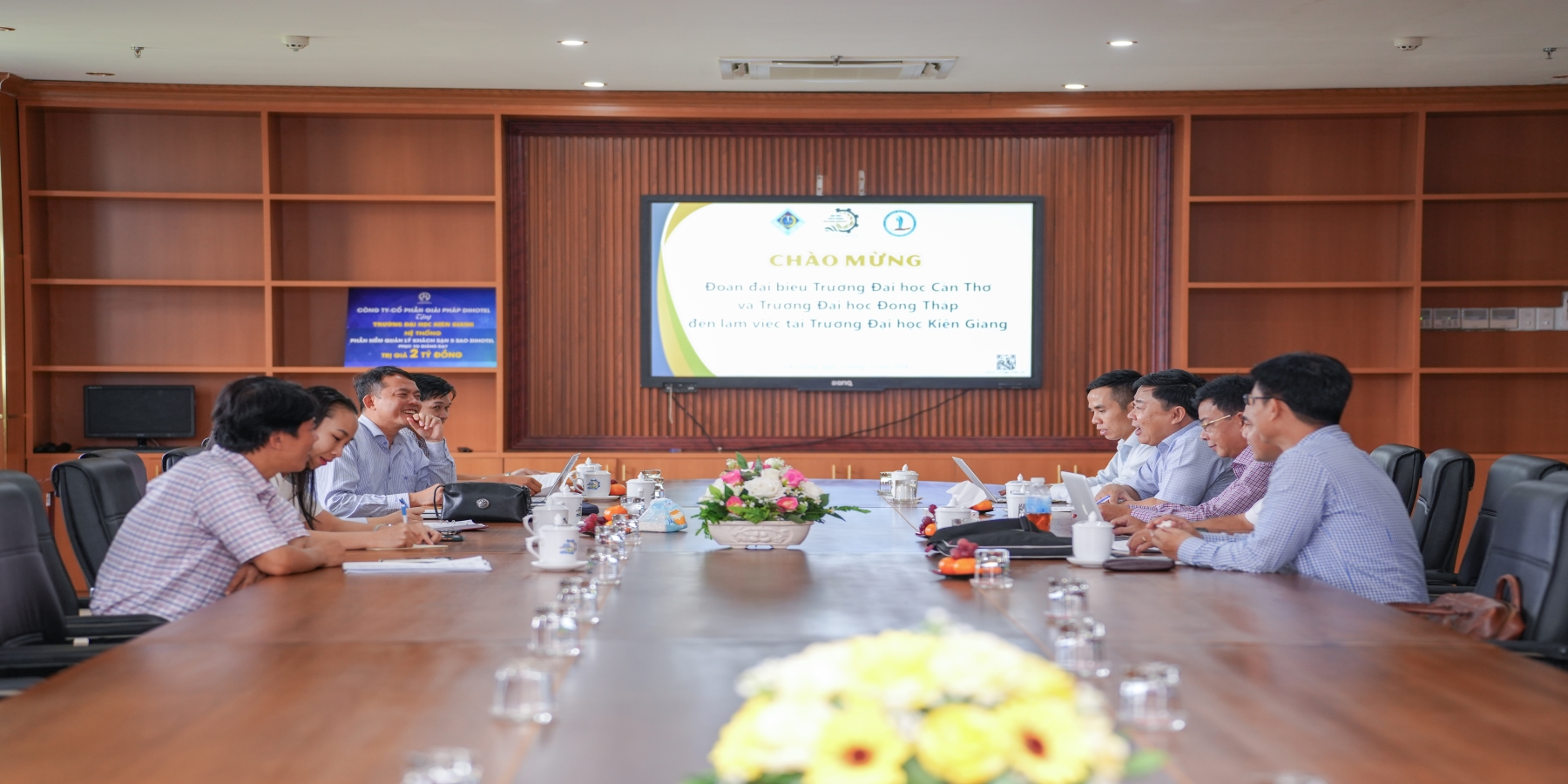 TRƯỜNG ĐẠI HỌC KIÊN GIANG ĐÓN ĐOÀN CÔNG TÁC TỪ TRƯỜNG ĐẠI HỌC CẦN THƠ VÀ TRƯỜNG ĐẠI HỌC ĐỒNG THÁP