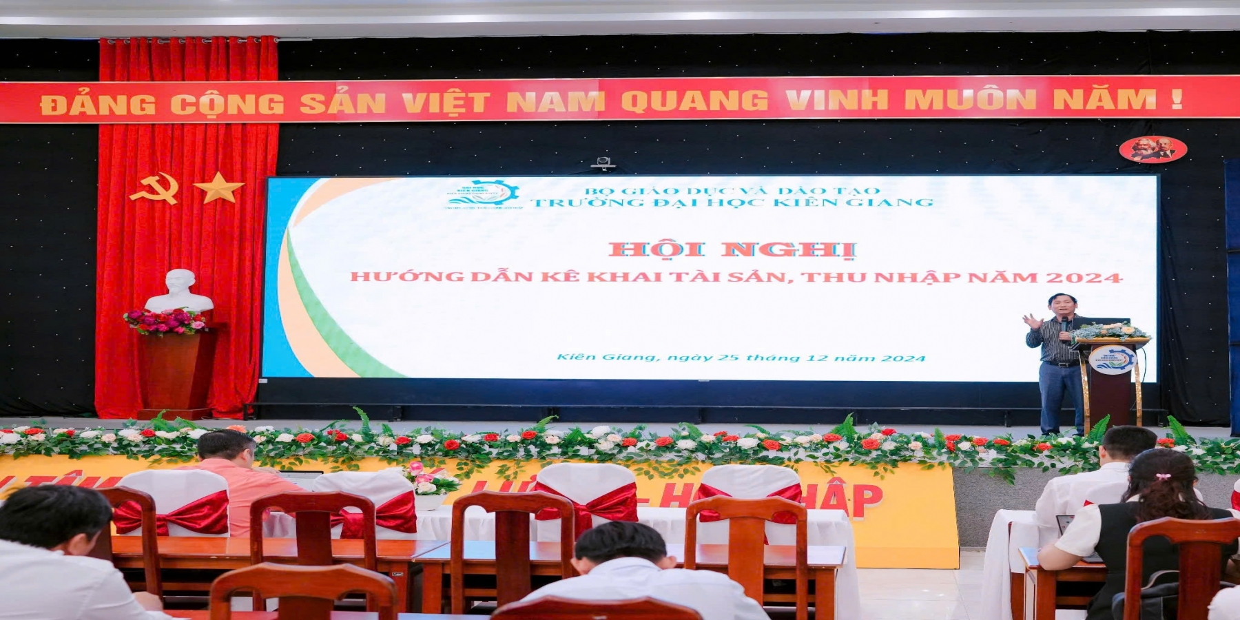 TRƯỜNG ĐẠI HỌC KIÊN GIANG TỔ CHỨC HỘI NGHỊ HƯỚNG DẪN KÊ KHAI TÀI SẢN, THU NHẬP NĂM 2024