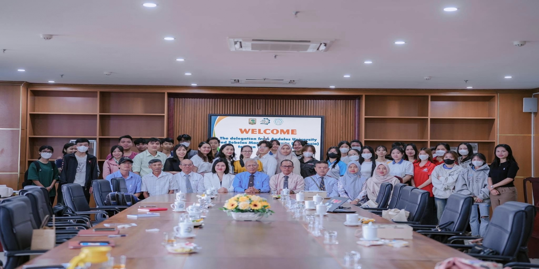 TRƯỜNG ĐẠI HỌC KIÊN GIANG ĐÓN TIẾP TRƯỜNG ĐẠI HỌC ANDALAS (INDONESIA) ĐẾN THĂM VÀ LÀM VIỆC